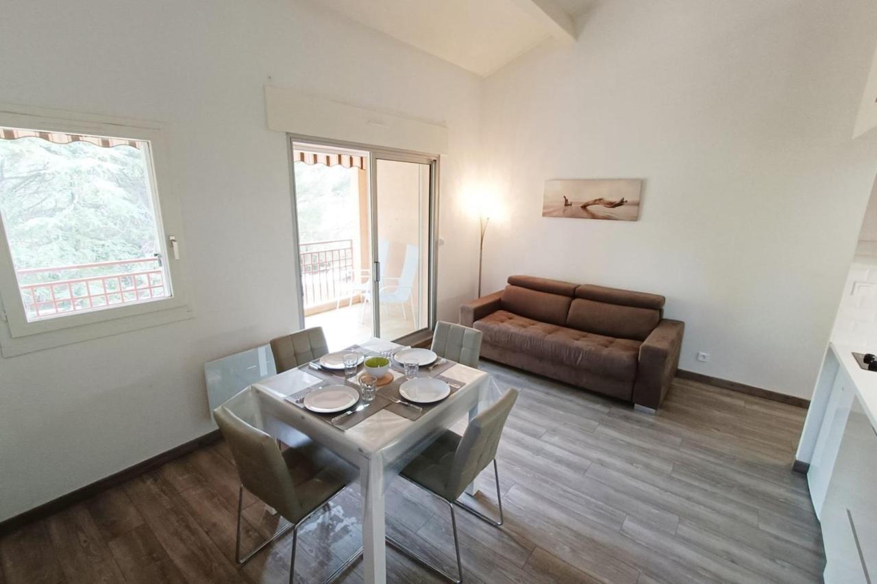 Spacious Sea View Apart At 50M From The Beach Bandol Luaran gambar